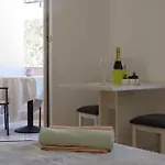 Karaba شقة