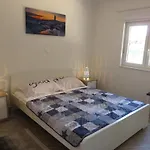 شقة Karaba *