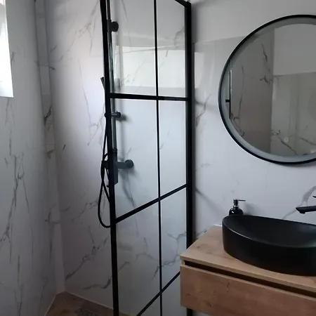 Apartamento Karaba Pakoštane