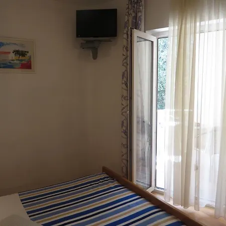 Karaba * Pakoštane