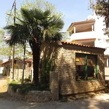 Apartamento Karaba Pakoštane